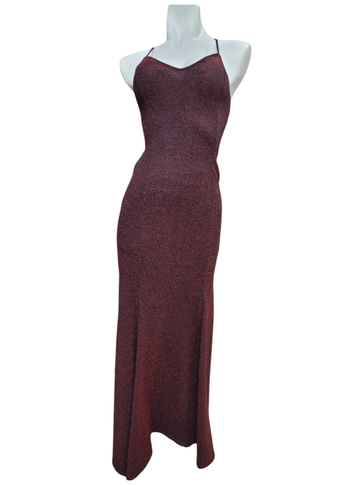 Vestido Fiesta con Brillos Levanta Cola