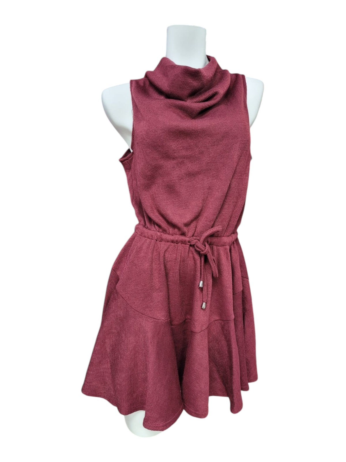 Vestido Corto de Lana con Cuello Tortuga