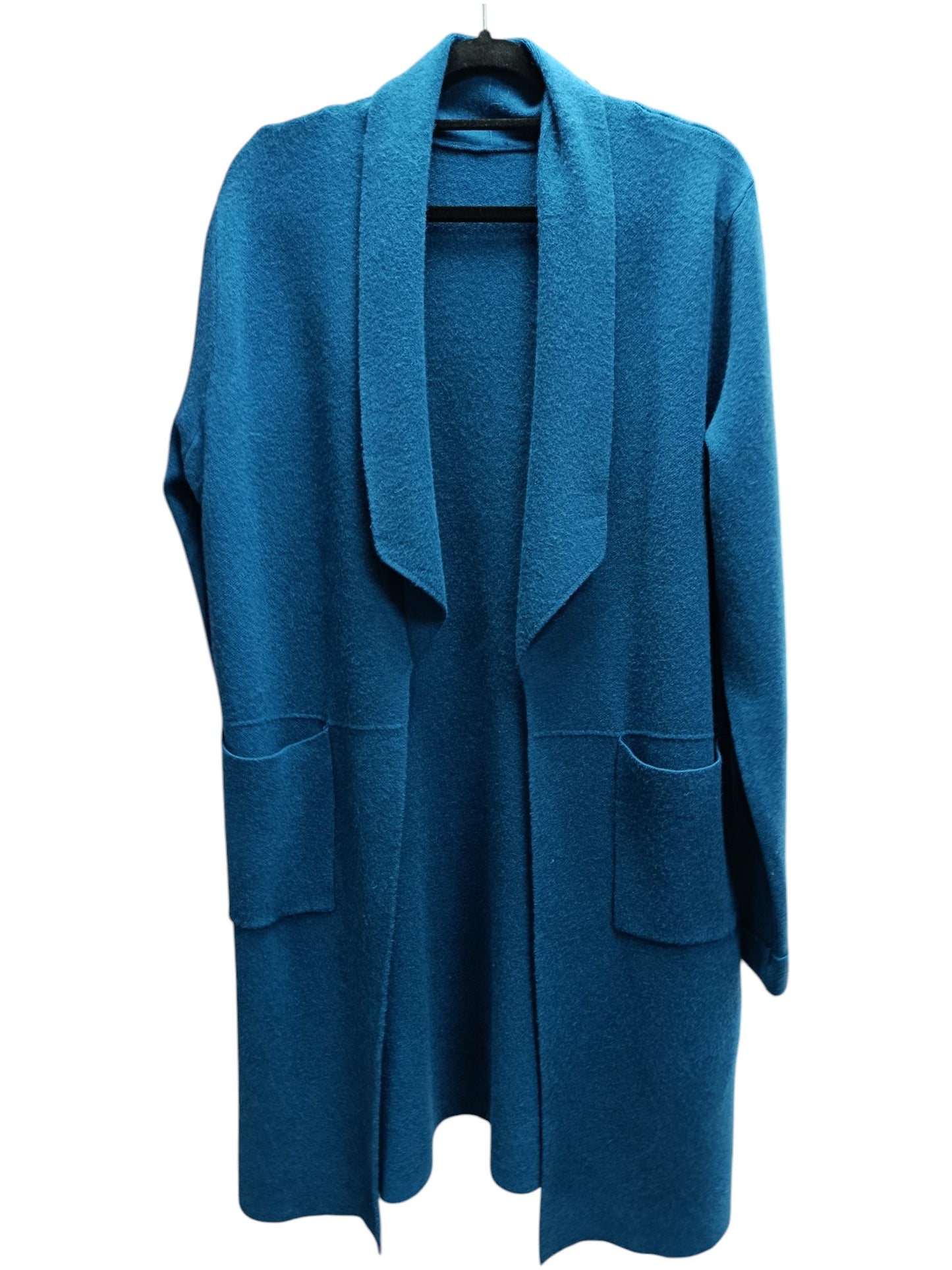 Cardigan de Lana – Calidez y Estilo en una Sola Prenda
