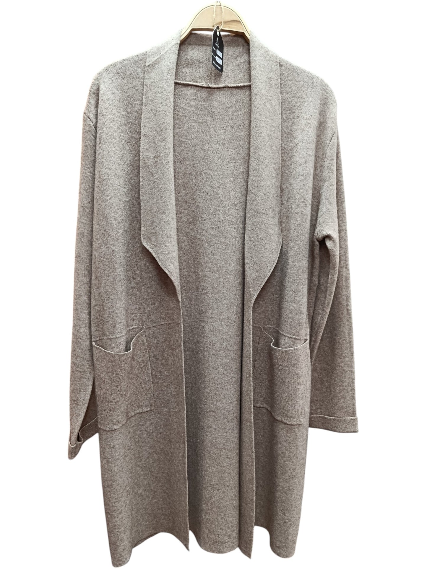 Cardigan de Lana – Calidez y Estilo en una Sola Prenda