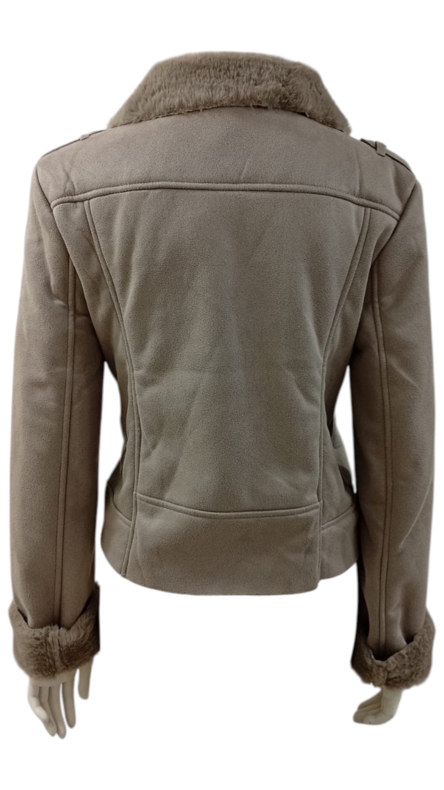 Chaqueta USA Ecocuero con Chiporro Interior – Gris a la Cintura