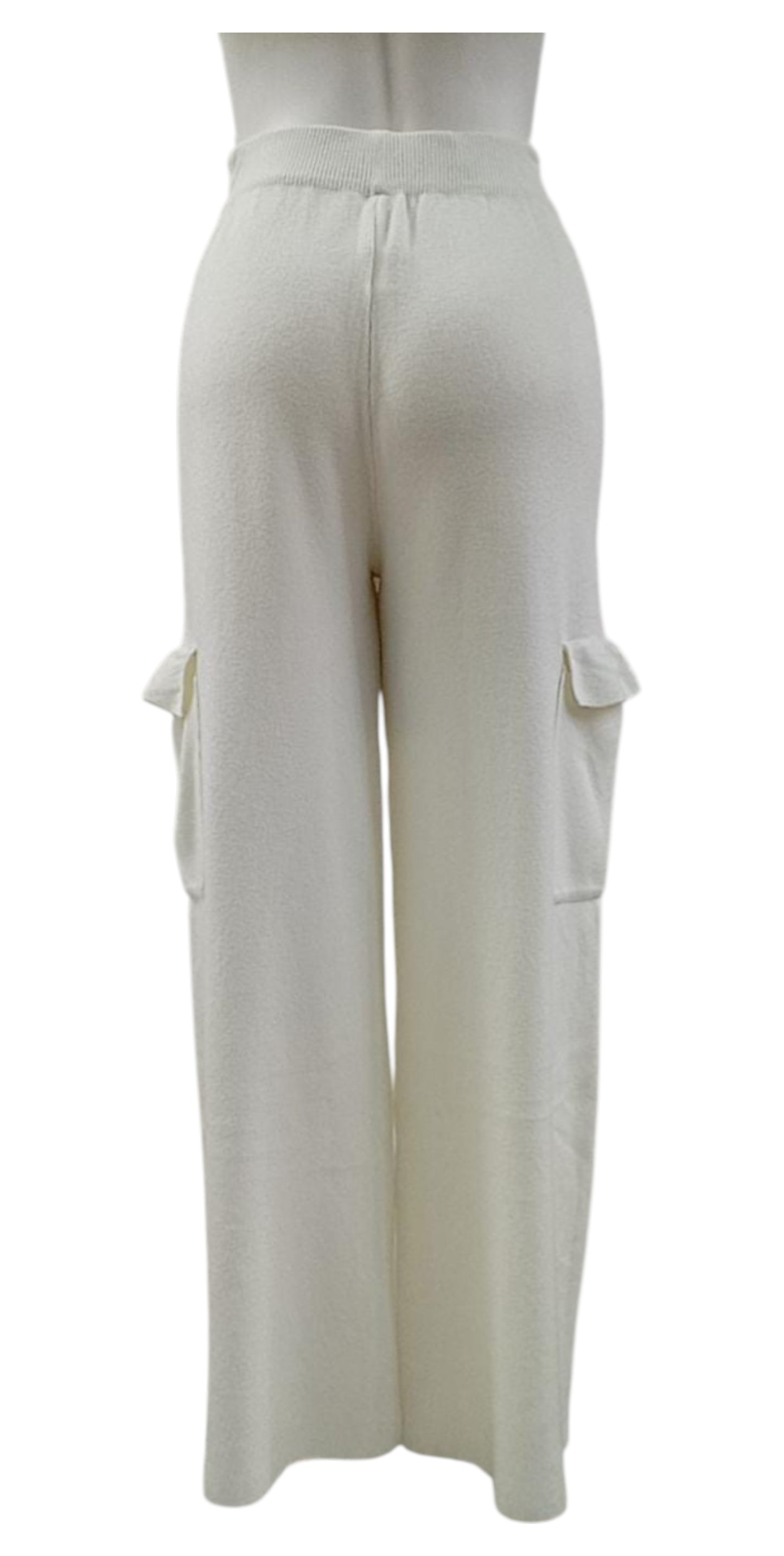 Pantalón Cargo de Lana – Comodidad y Estilo en Cada Paso