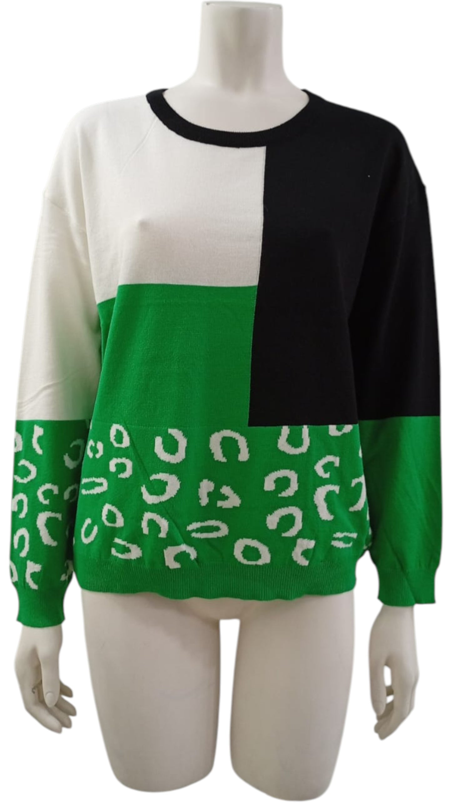Suéter de Diseño Cuadrado y Animal Print – Estilo en Contrastes