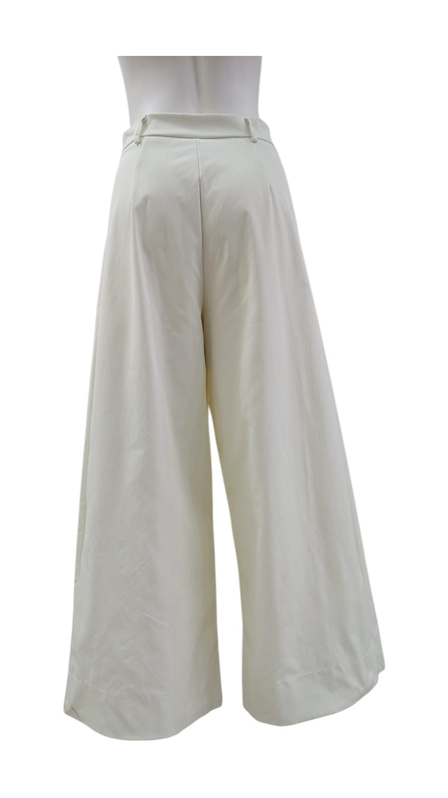 Pantalón Palazzo de Tela Mujer – Blanco y Negro con Pinzas y Ajuste en la Cintura