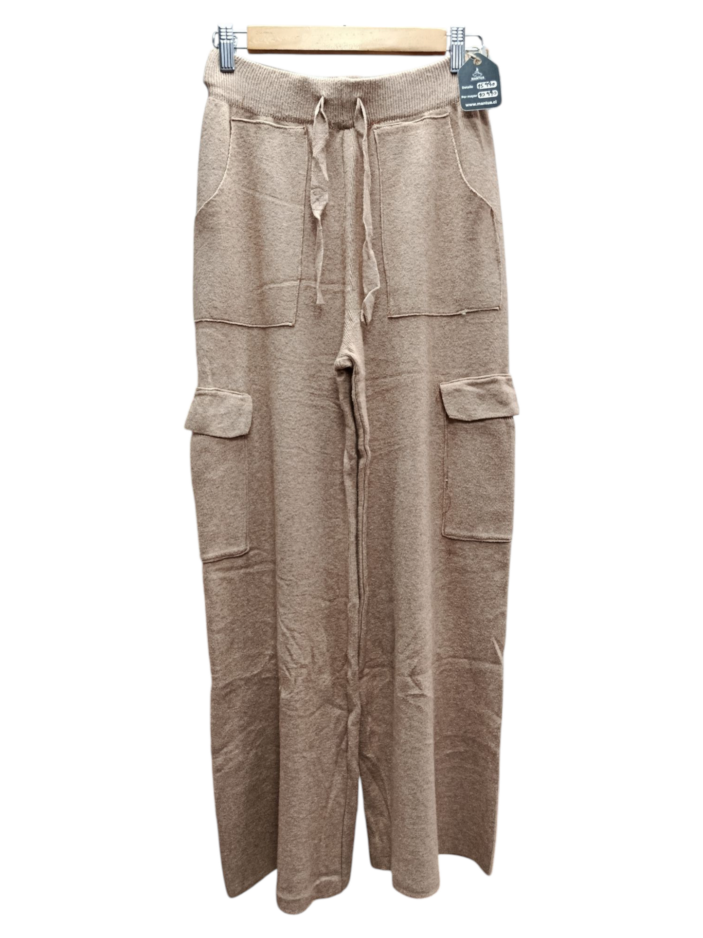 Pantalón Cargo de Lana – Comodidad y Estilo en Cada Paso