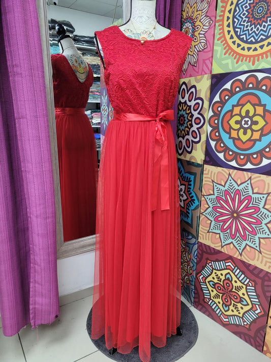 Vestido de Fiesta Rojo Sin Mangas en Gasa con Detalles de Encaje