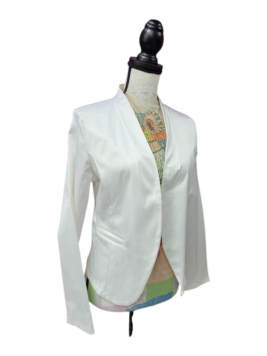 Chaqueta Italiana Saten Elasticada Corta