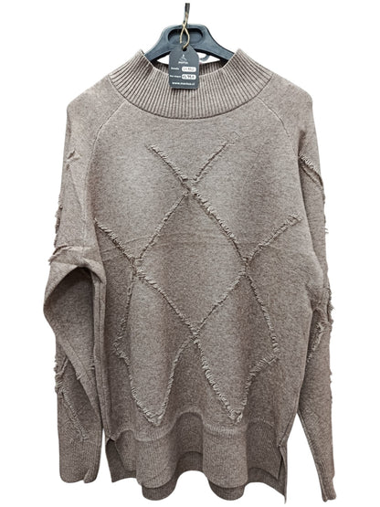 Sweater Rombos – Estilo y Comodidad en Cada Punto