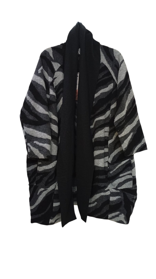 Chaqueta Animal Print Italiana Gris y Negro - Overside