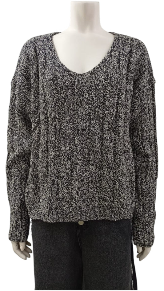 Sweater Tipo Castellano Cuello Ancho