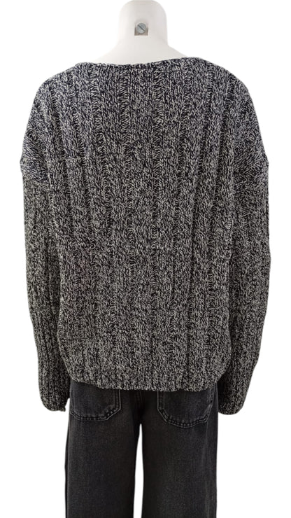 Sweater Tipo Castellano Cuello Ancho