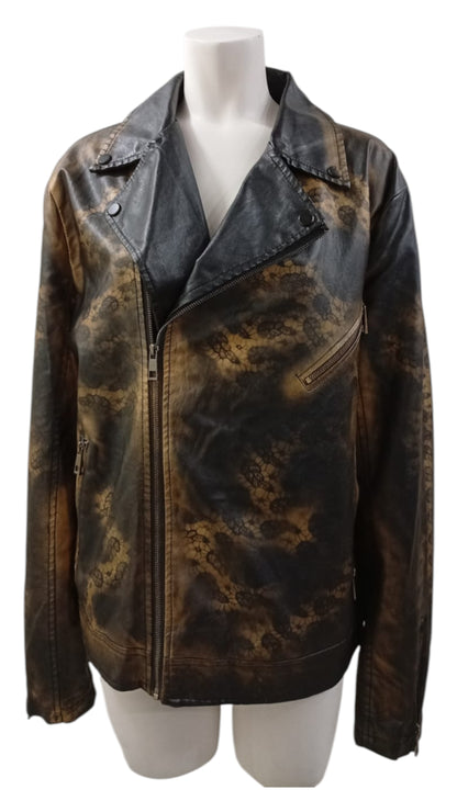 Chaqueta Ecocuero Diseño Artístico Chileno – Corazón, Cadena y Flor Negra