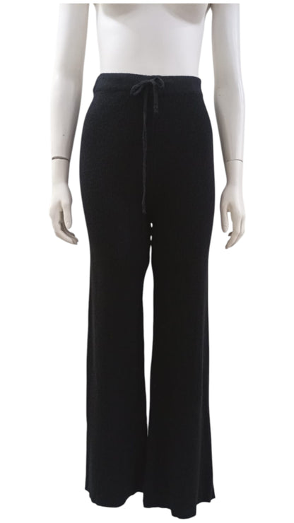 Pantalón de Lana – Estilo, Color y un Toque Salvaje
