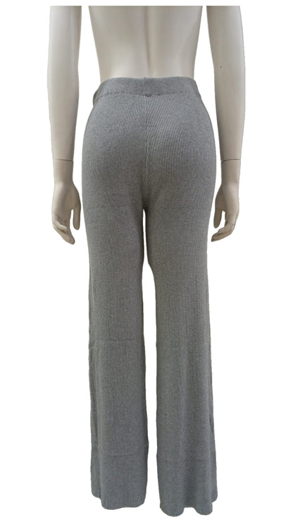 Pantalón de Lana – Estilo, Color y un Toque Salvaje