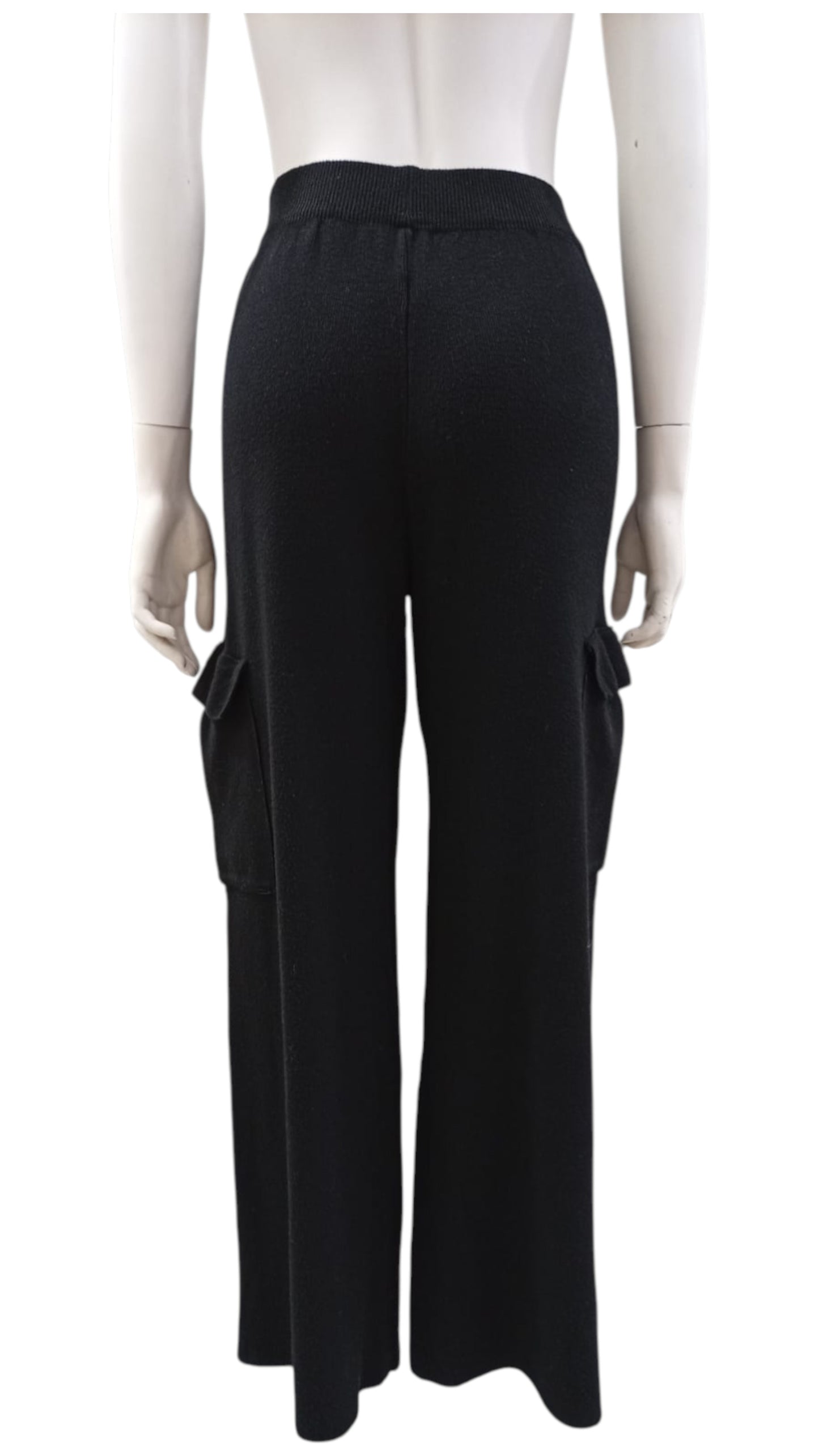 Pantalón Cargo de Lana – Comodidad y Estilo en Cada Paso