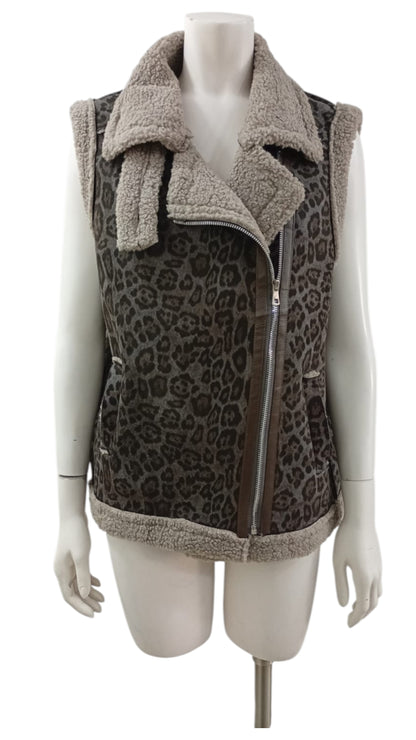 Chaqueta sin Mangas Animal Print – Un Toque Salvaje con Calidez Inigualable