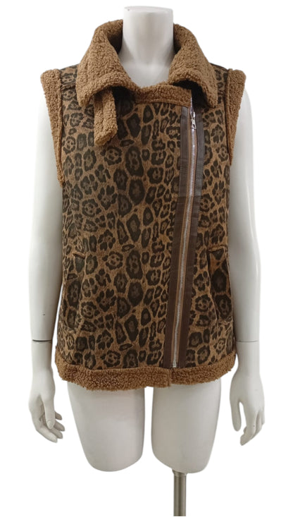 Chaqueta sin Mangas Animal Print – Un Toque Salvaje con Calidez Inigualable