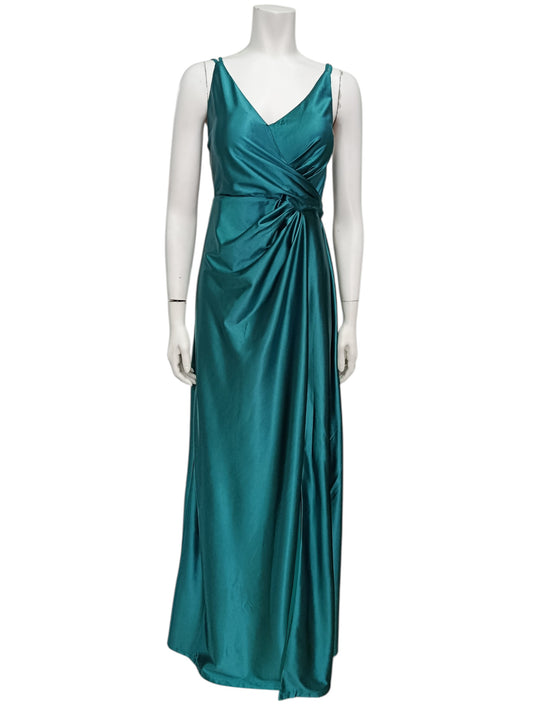 Vestido de Fiesta Seda Mujer – Corte Asimétrico con Ajuste Perfecto