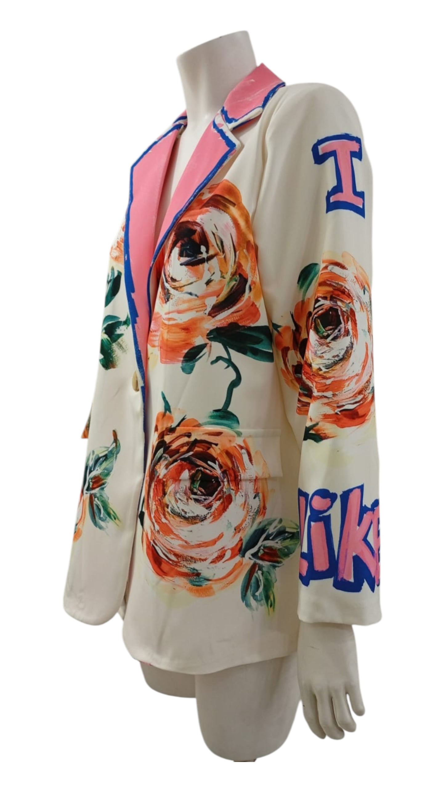 Blazer Italiano "Floral Chic" – Blanco con Estampado de Flores