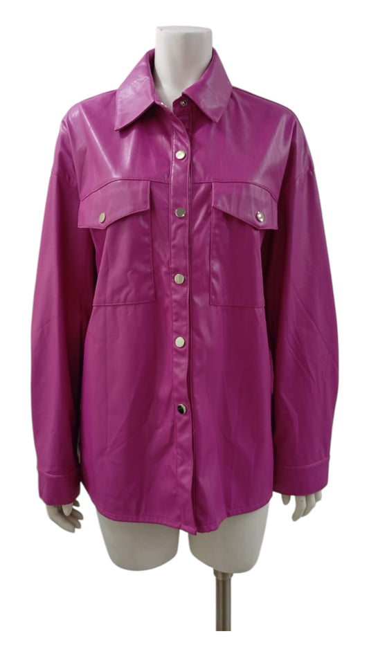 Chaqueta Italiana Tipo Blusa – Magenta con Botones Plateados